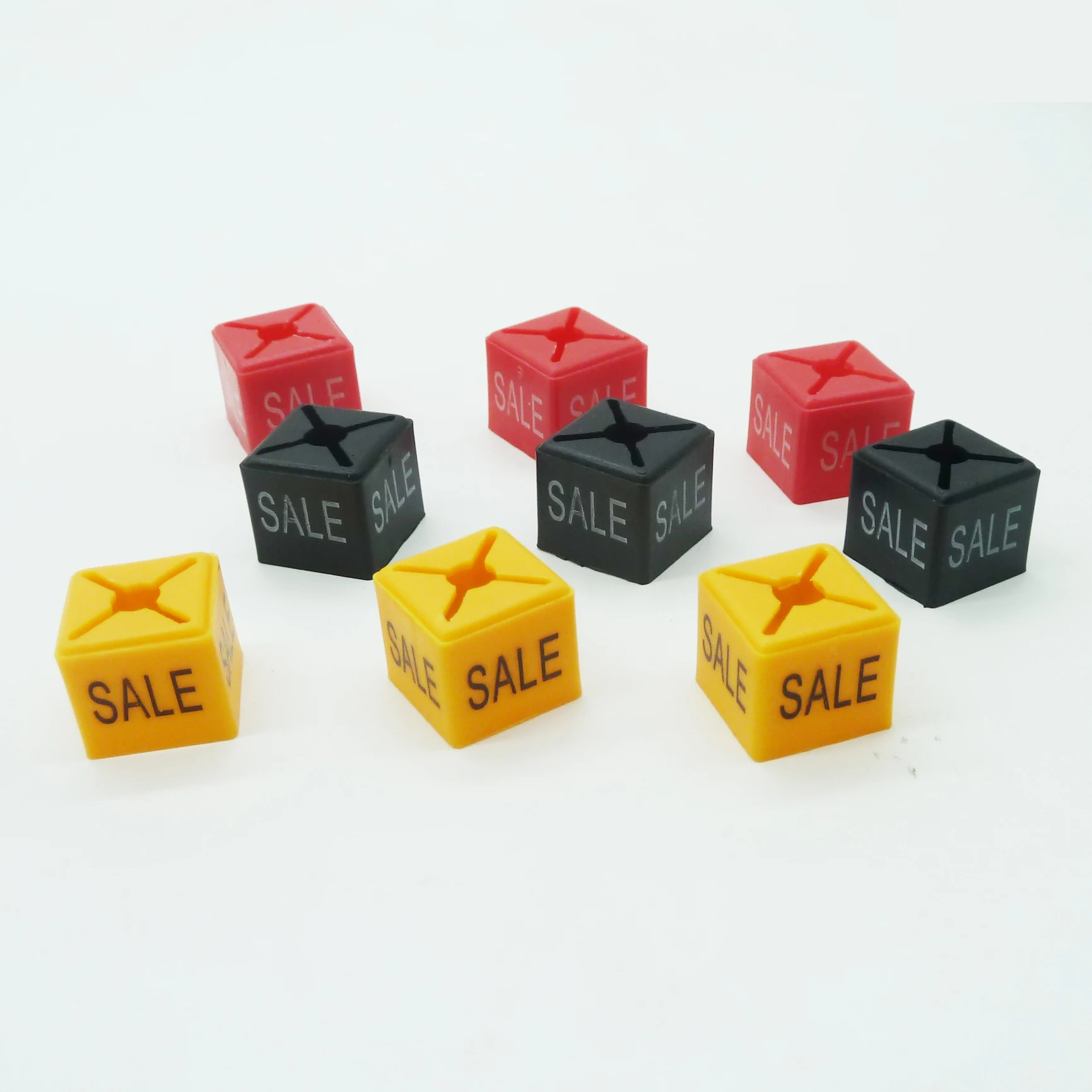 Пластиковые маркеры размера для вешалки предварительно напечатанные квадратные