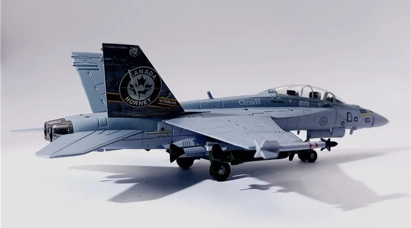 Wltk Канада Air Force McDonnell Douglas F/A-18F супер орнет истребитель-бомбардировщик 1/100 литая модель