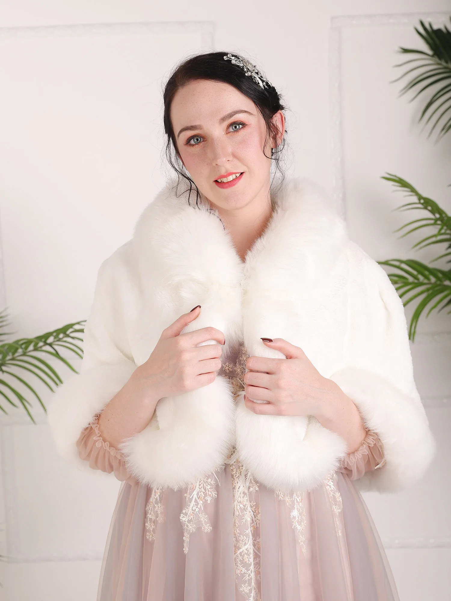 Аристократические зимние чистые элегантные плюшевые теплые удобные меховые