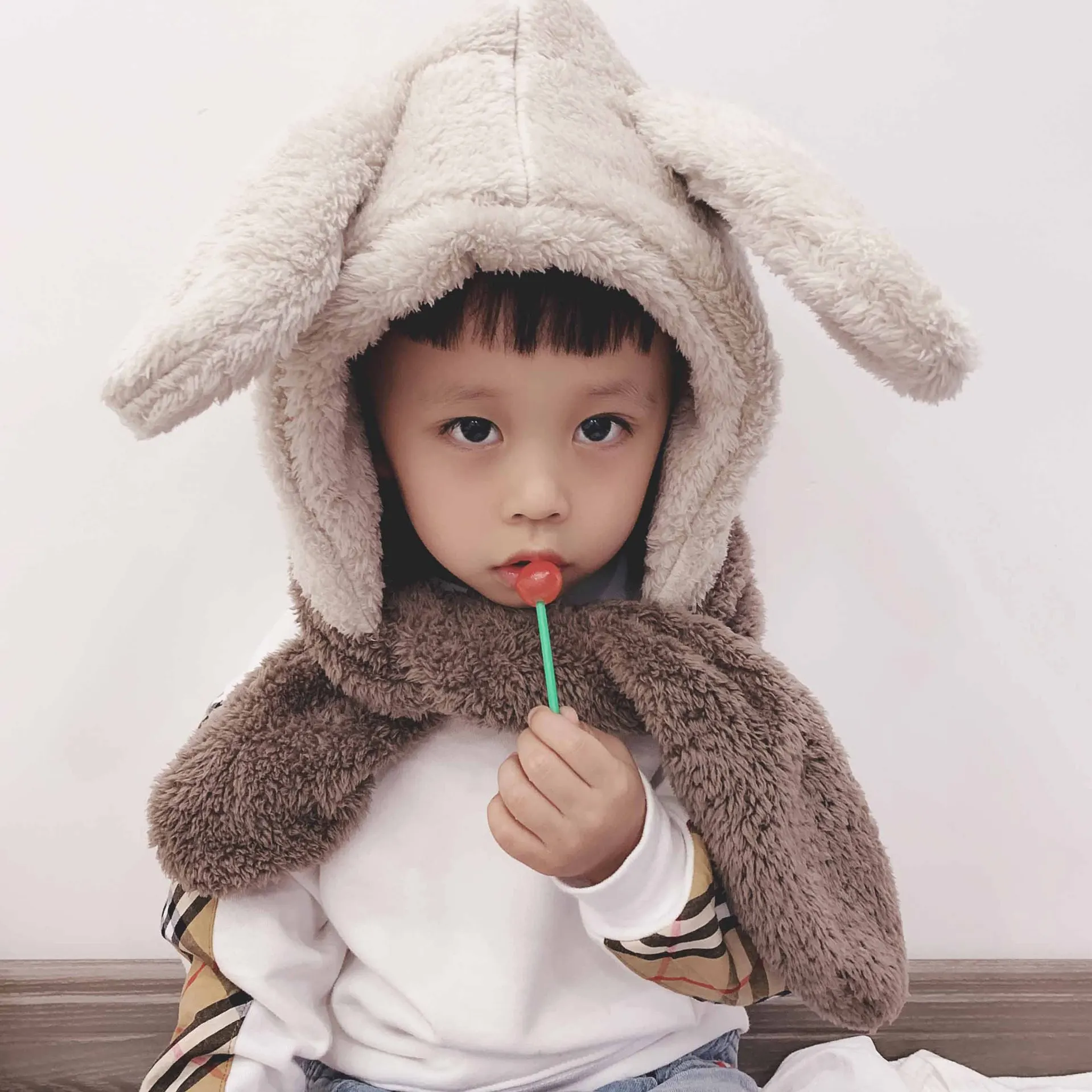 Лидер продаж новая модная осенне-зимняя детская шапка с капюшоном и шарфом милая