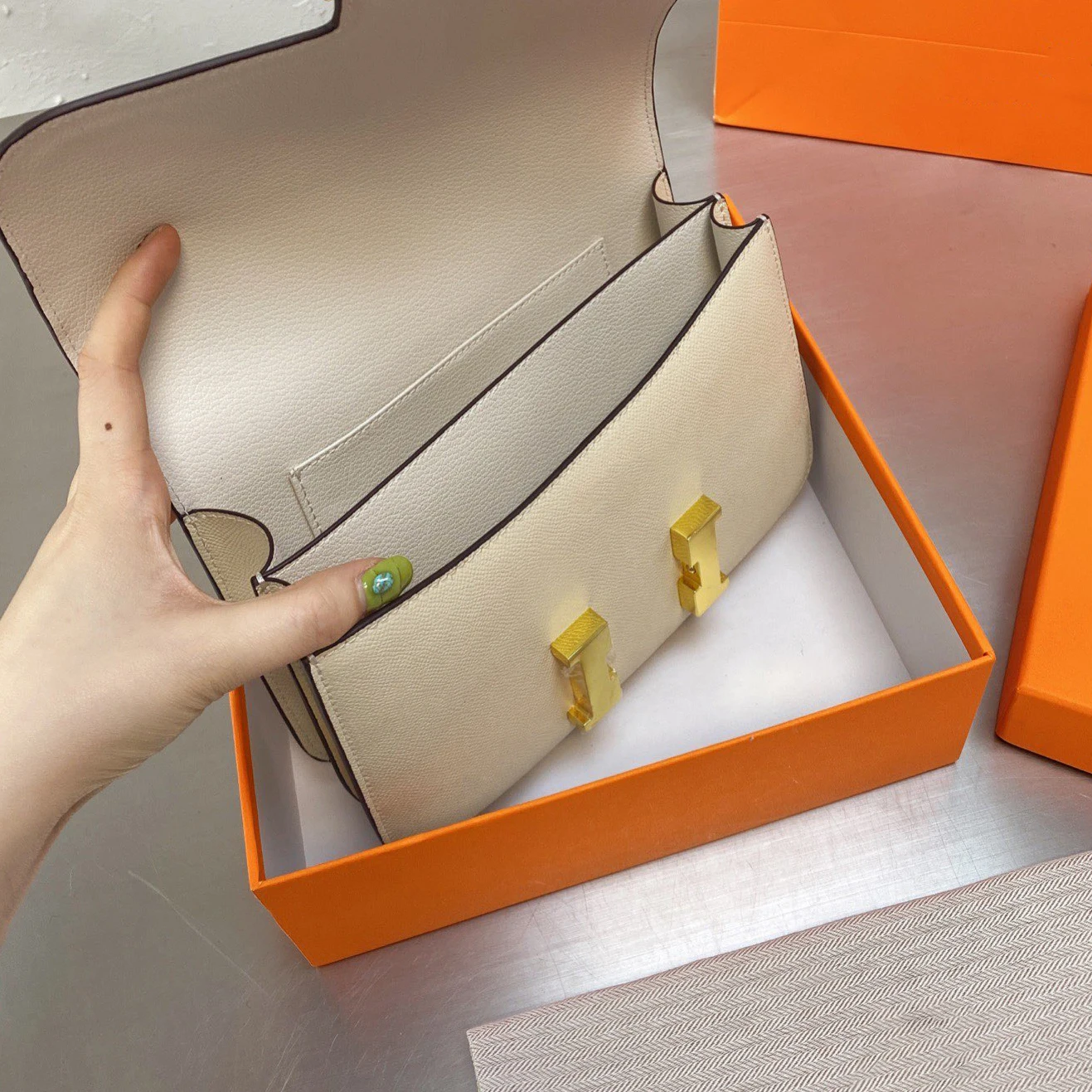 

Classic H Crossbody Bag High Quality Luxury Designer Ladies Shoulder Purses Multicolor Leather Handbag