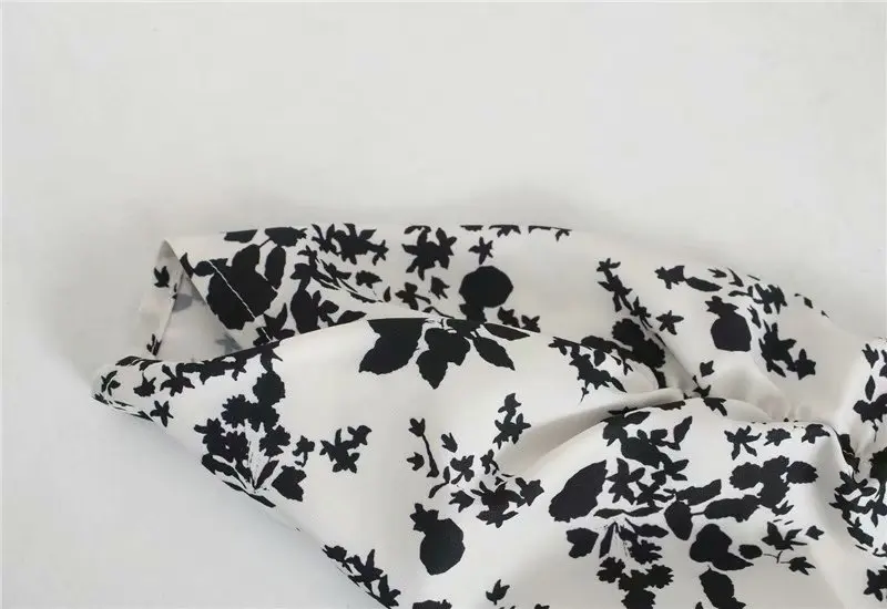 Женское повседневное длинное платье элегантное с цветочным принтом v-образным