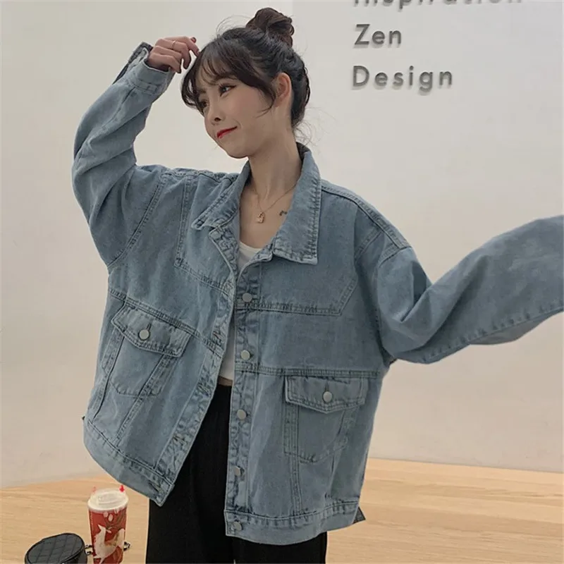Новая свободная джинсовая куртка с буквенным принтом для женщин 2020 Весенняя