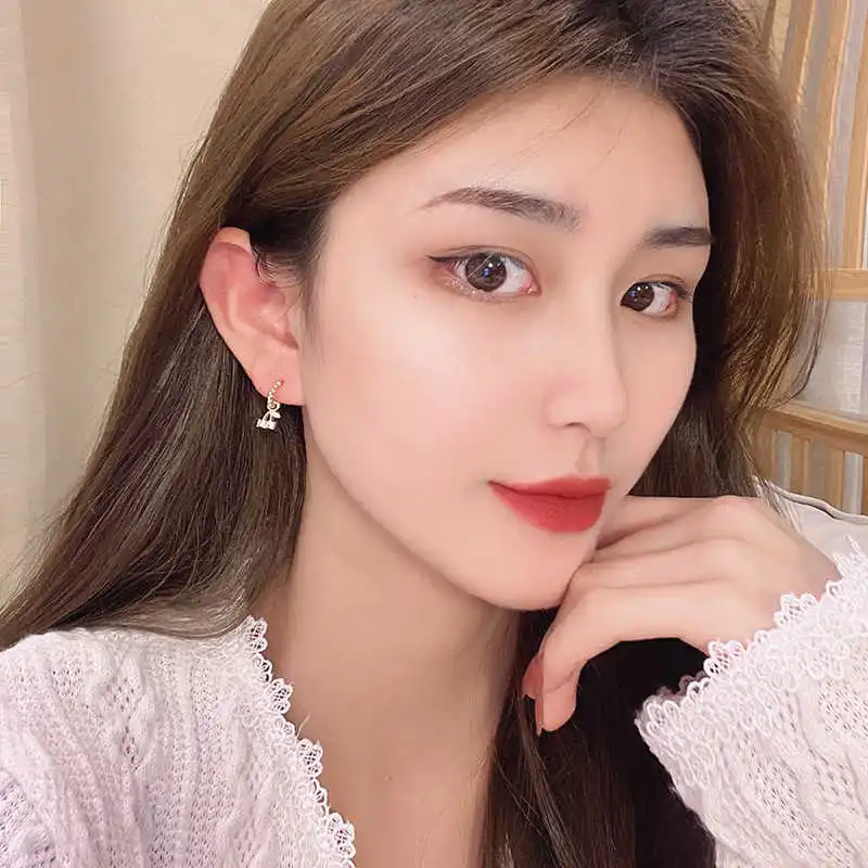 

Asymmetric Love 2021 Hyperbole Limited Earring for Women European Bridal Wedding