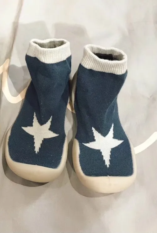 blue star Домашняя обувь с мягкой подошвой для родителей и детей; обувь с героями мультфильмов для малышей; обувь домашняя для малышей; детские гольфы - Цвет: blue star