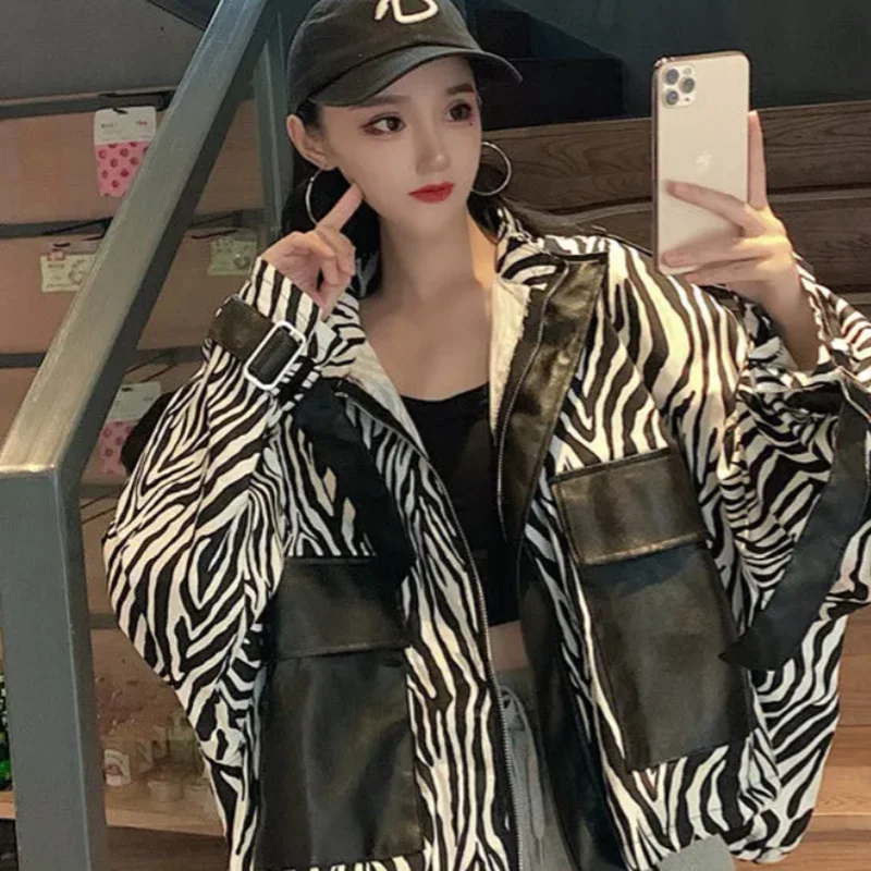 

Autumn Leather Jacket Women Loose Zebra Pattern Stitching Leather Personalized Big Pocket Coat Streetwear Fashion Outwear