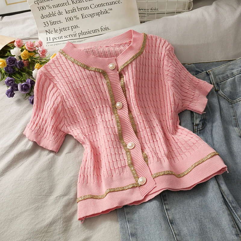 

Women Patched O-Neck Knitted Short Sleeve Sweaters Cardigans Lady Single-breasted Pearl Buttons Sweater Crop Tops Female