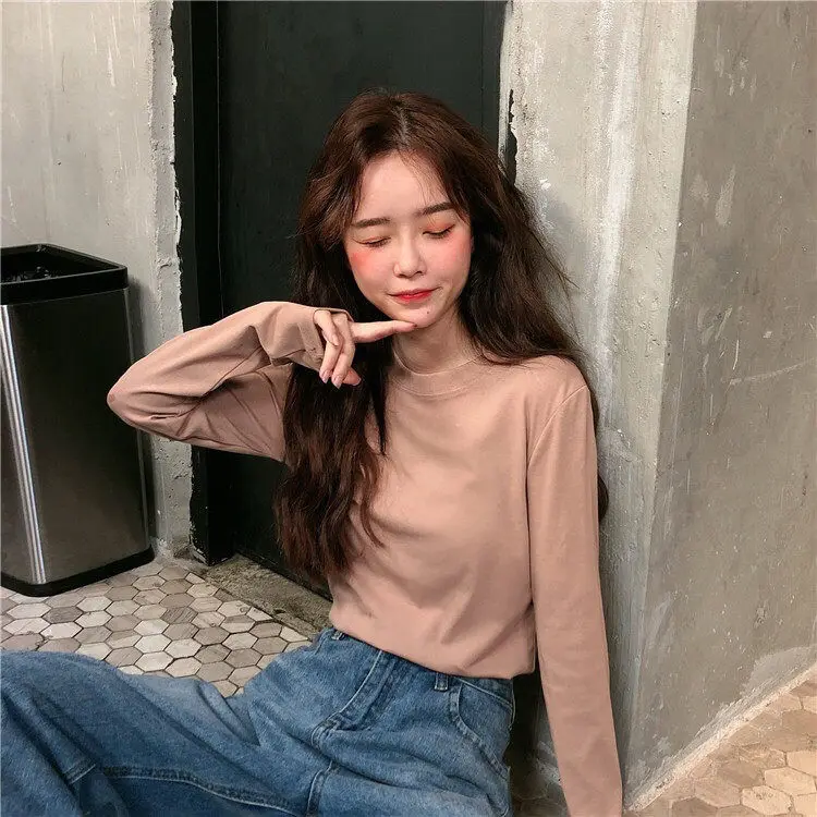 

Solid color top, small shirt, slim and slim