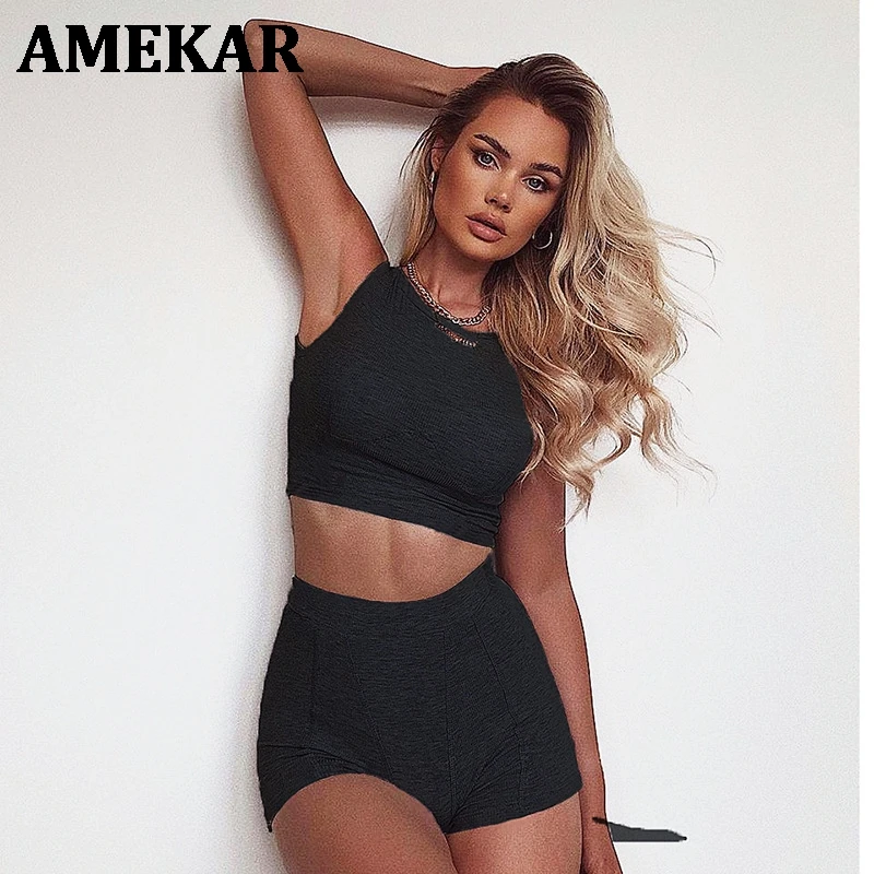 

2020 Gray Two Piece Set O Neck Sleeveless Crop Top White And Shorts Biker Casual Women Set Summer Sport Outfit Ribber