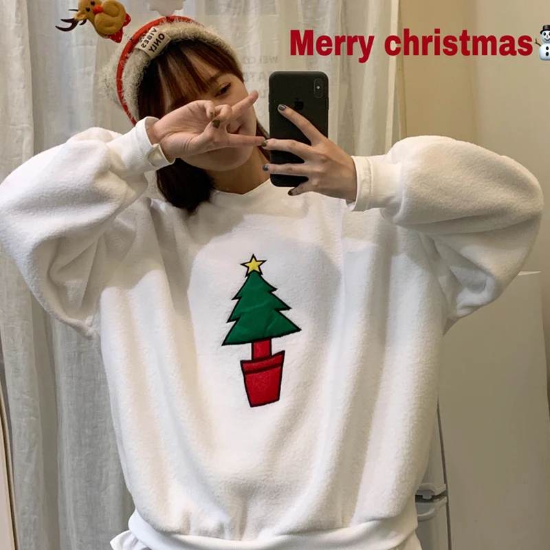 

Christmas sweater female Korean loose student bf lazy wind plus velvet thick lamb jacket