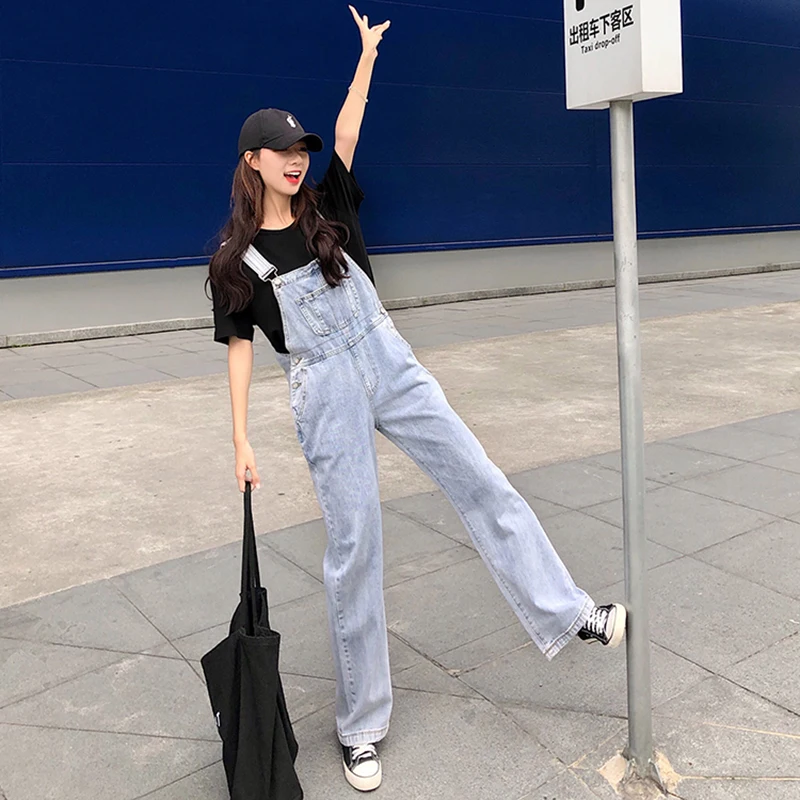 Женский слитный джинсовый комбинезон в уличном стиле светло голубой