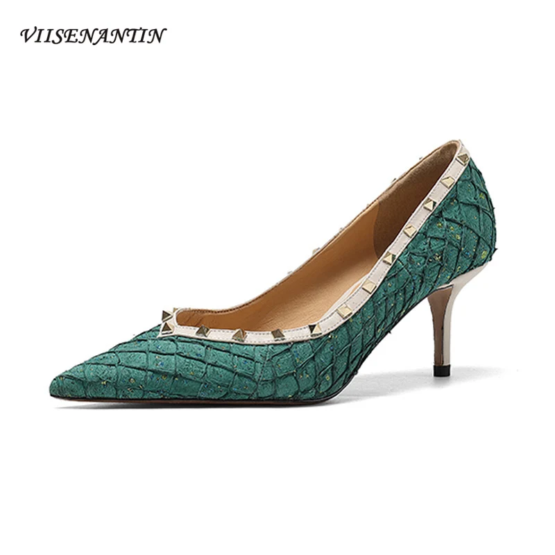 

Туфли женские с металлическими заклепками, заостренный носок, тонкая шпилька, рыбья кожа, модные темпераментные туфли, чешуи