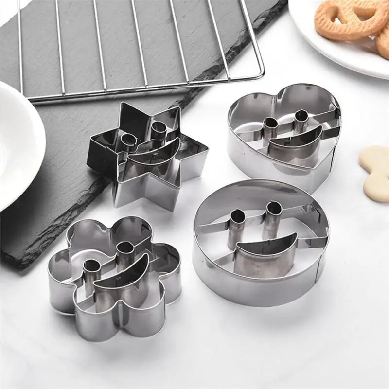 

2021 4 Piece Smiley Stainless Steel Cookie Cutter Biscuit Mold Fondant Cake Mold Baking Tools Sugar Biscuit Mold Cookie Tool