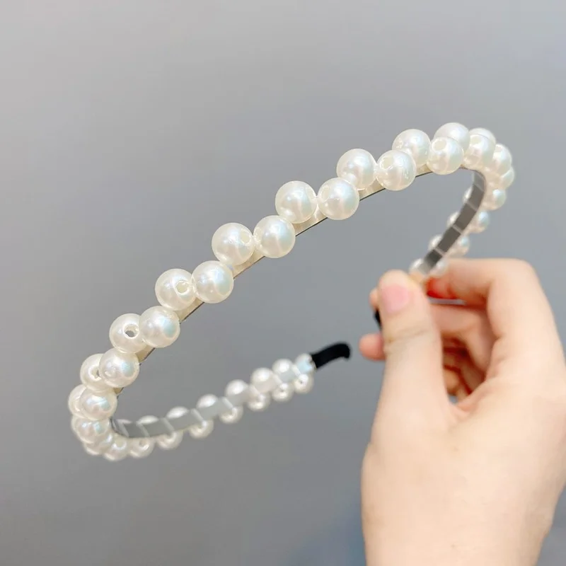 

Women's Pearl Headband Fashion Girl Pearl Wave Shape Hairband Korean Popular Simple Women's Hair Hoop Spring New Headdress