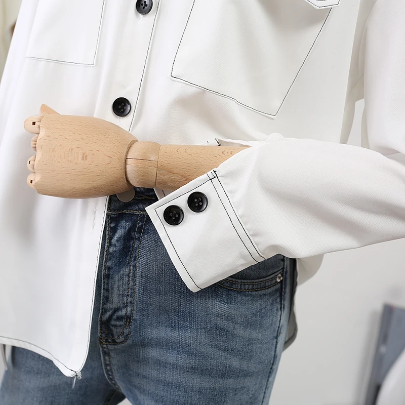 

White Women Shirts 2020 New Turn-Down Collar Long-Sleeved Button Pocket Loose Office Lady Elegant Shirts Outwear Coat Tops