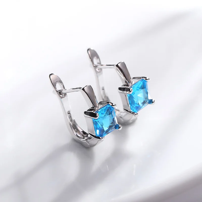 Platinum light blue MAIKALE, квадратные серьги-гвоздики, AAA кубический цирконий, покрытые золотом и серебром, гипоаллергенные корейские серьги для женщин, отправка друзьям - Окраска металла: Platinum light blue