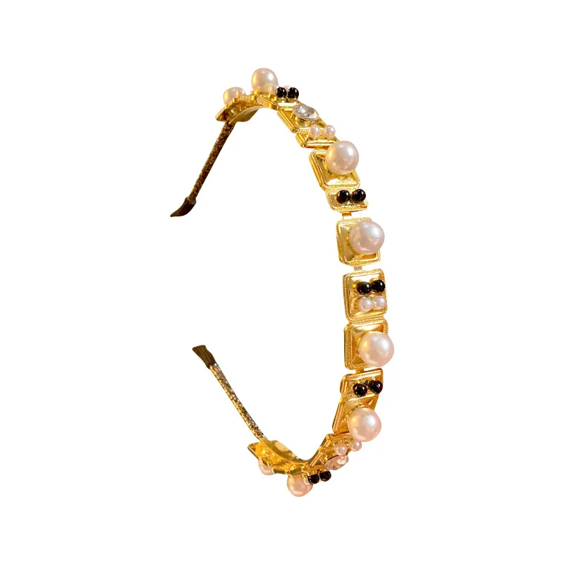 

Baroque Luxury Personality Vintage Headband Fashion Rhinestone Pearl Square Geometry Retro Headband for Woman