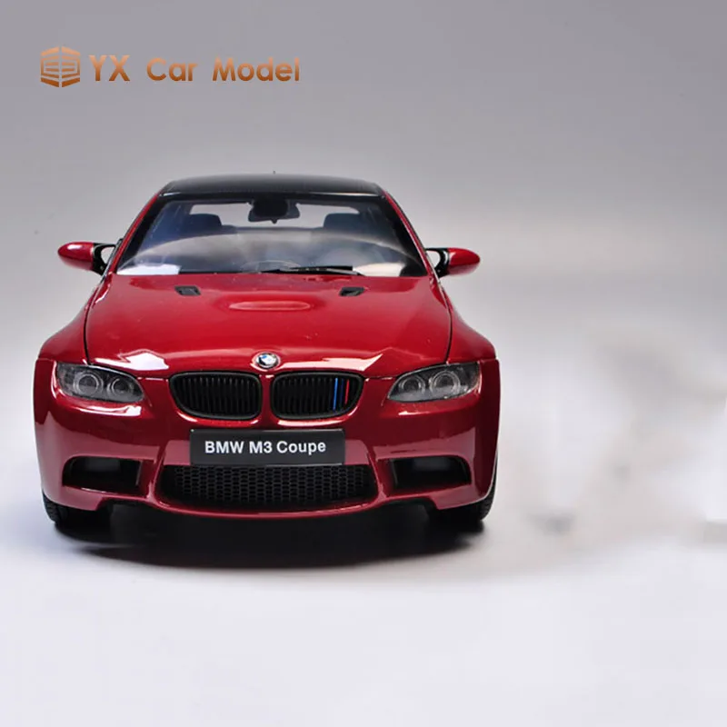 Оригинальная Полноразмерная модель автомобиля M3E92 из сплава 1:18 GTS|Наземный