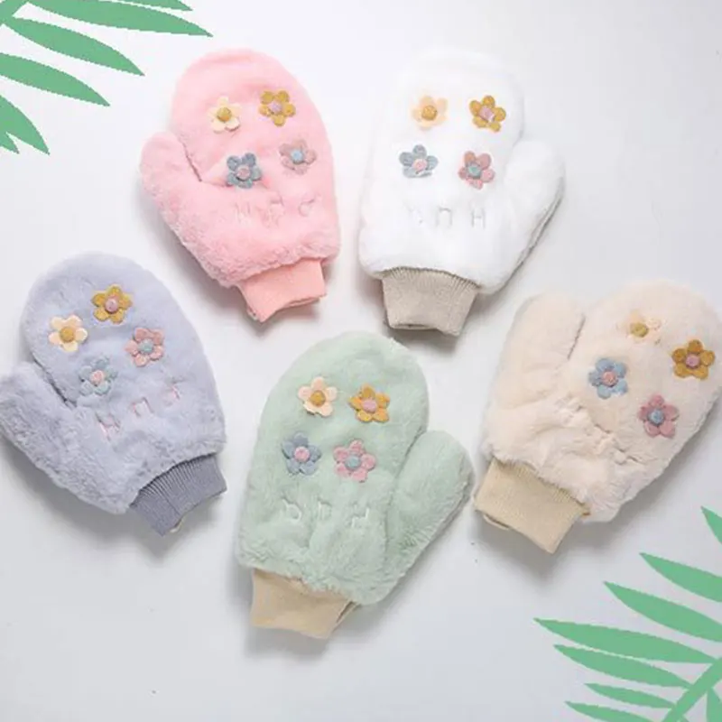 

Women Student Winter Plush Full Finger Gloves Cute Cartoon flower Candy Color Halter Gloves Outdoor Windproof Snow Ski Mittens