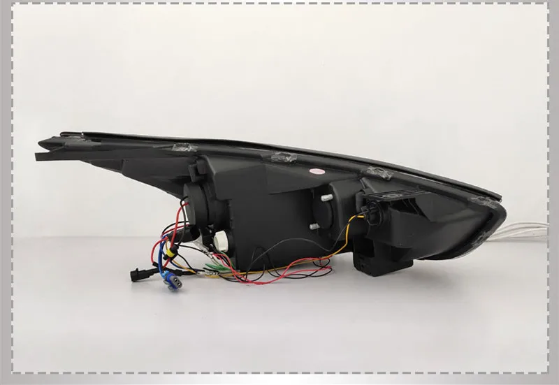 

Osmrk HID LED Headlight for Suzuki Jimny 2007-2017 Angel Eye Daytime Running Light with Projector Lens