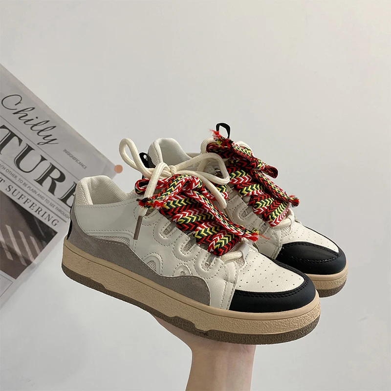 

2021 Spring New Women's Sports Shoes Korean Style Low Heel Fashion Lace Little White Shoes Breathable Non-Slip Female Shoes