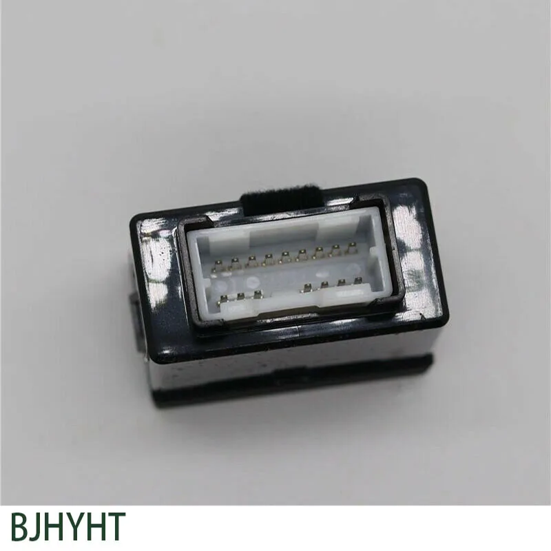 961201R000RY для подлинного разъем ASSY AUX и USB Hyundai 2011 2012 2013 Accent Solaris ридер iPod порт Ada |