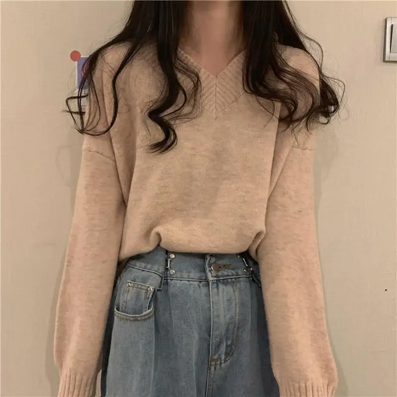 

Large size women's autumn and winter lazy wind v-neck pullover sweater women's loose sweater fat mm slim coat