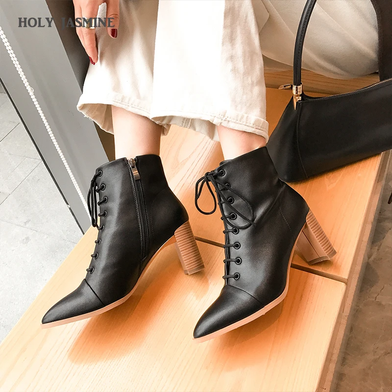 

HOT Spring/Autumn Genuine Leather Ankle Boots for Women Pointed Toe Square Heel Womens Boots Zip Women Shoes Pigskin