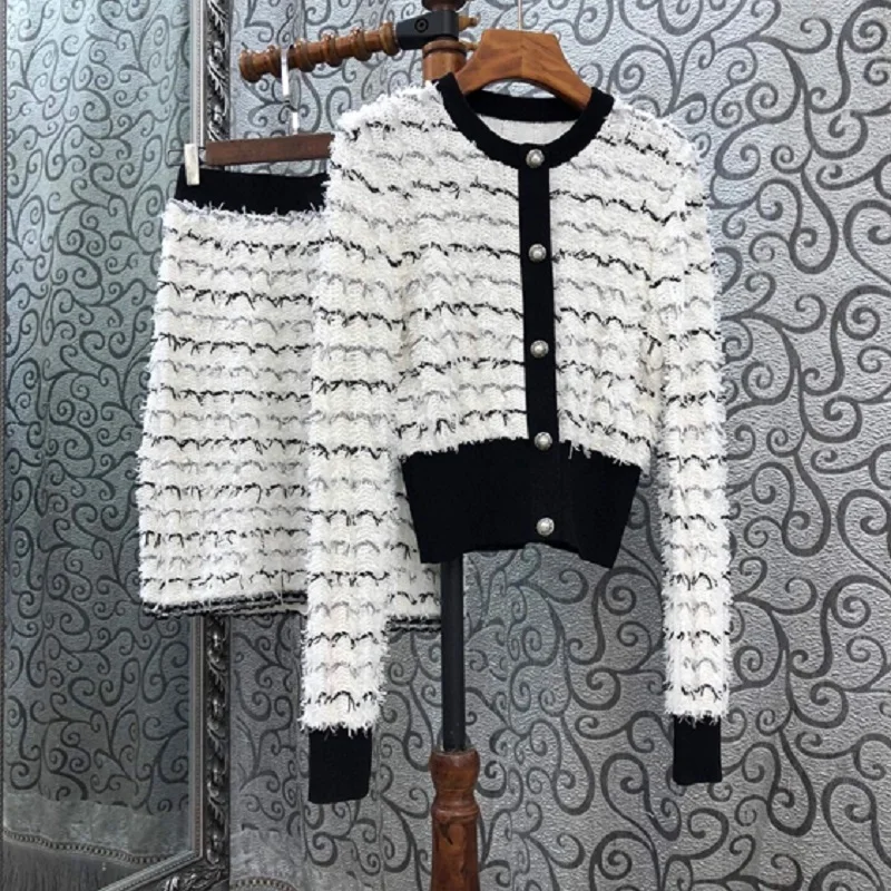 

2020 Autumn Winter Fashion Sweater Suits Women High Quality Knitting Long Sleeve Button Pullovers+Knee-Length Knitted Skirt Sets