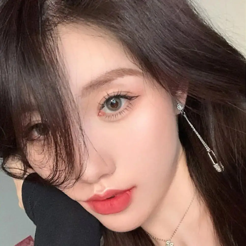 Модные длинные натуральные накладные ресницы для невесты макияж ручной работы