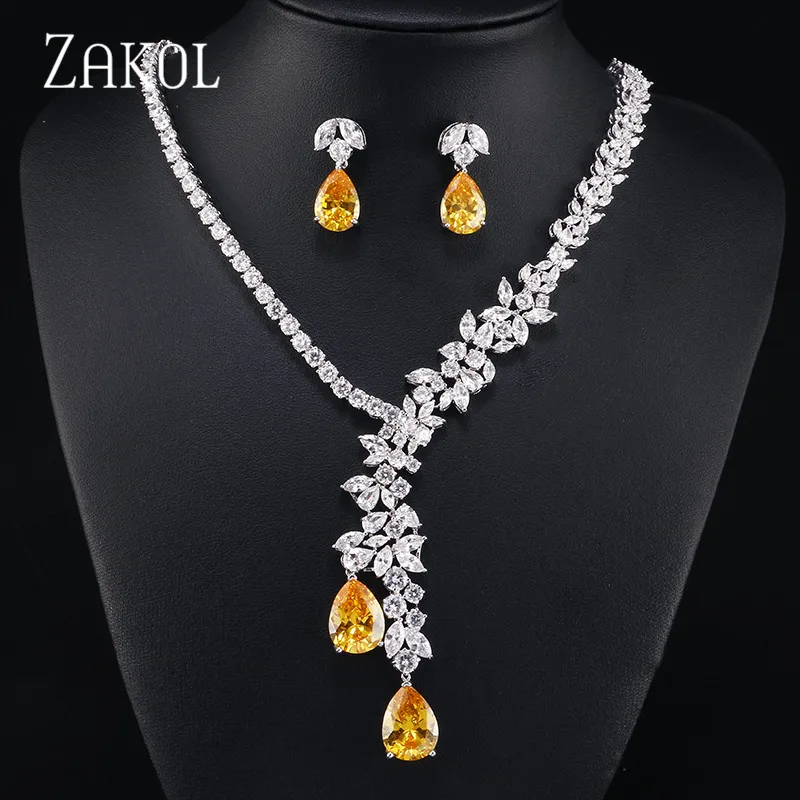 Комплект из колье и серёг с фианитом | Украшения аксессуары