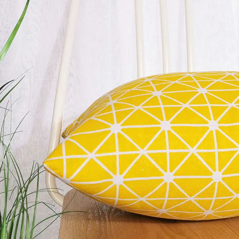 Наволочка из хлопка с геометрическим принтом деревьев 40 х40 см | Дом и сад