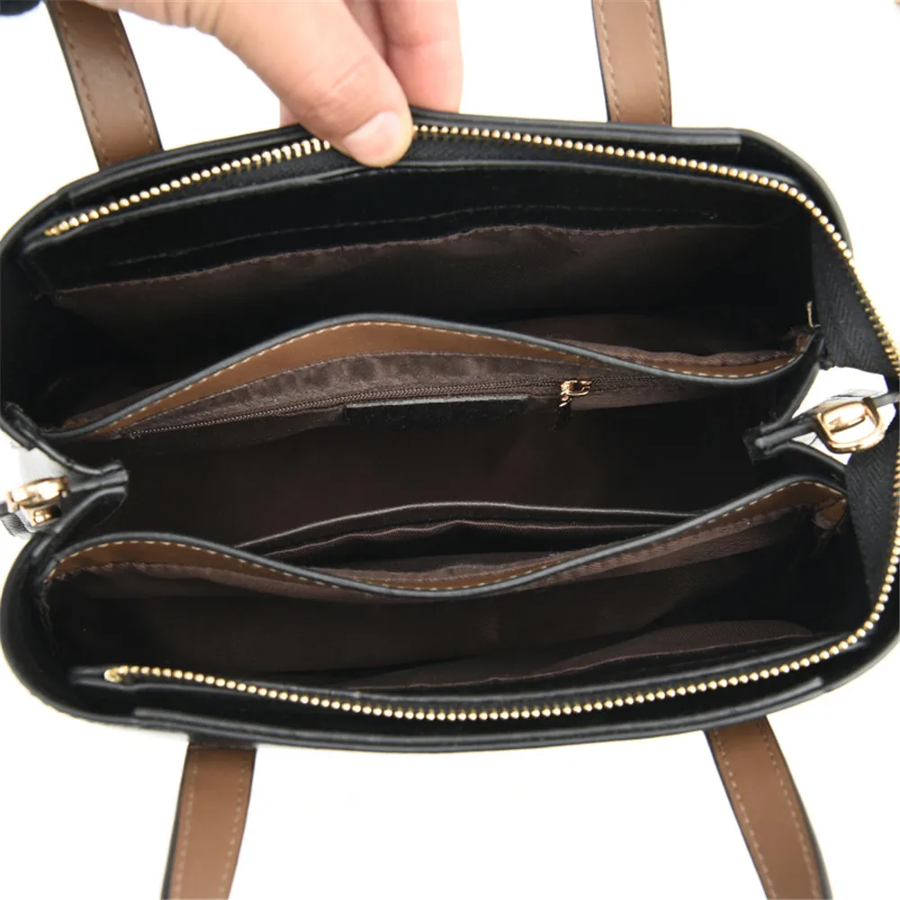 

Panelled Letter Vintage Handbag Genuine Leather Crossbody Bags for Women Designer 2020 New Large Capacity Travel Shoulder Bags