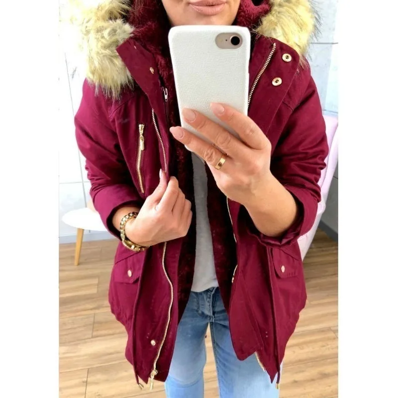 Женская куртка с капюшоном зимняя теплая длинным рукавом из искусственного меха