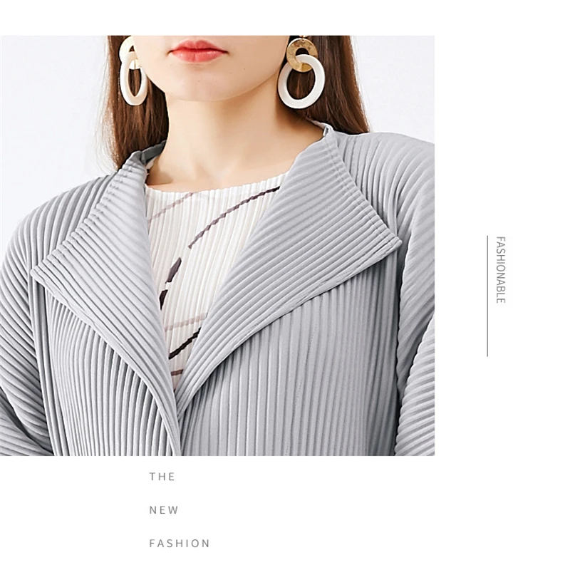 

2020 Autumn And Winter New Korean Version Of Casual Workwear Thickened Over Knee-Length Coat Solid-Colored Pleated Horn Sleeve W