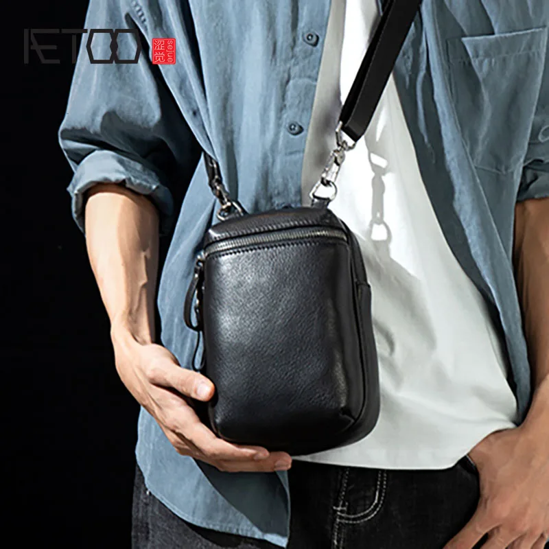 AETOO First layer leather crossbody bag, men's leather shoulder bag, casual zipper phone bag