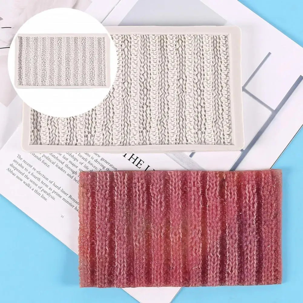 

Heat Resistant Rectangle Wool Knitted Cake Decoration Mold for Kitchen