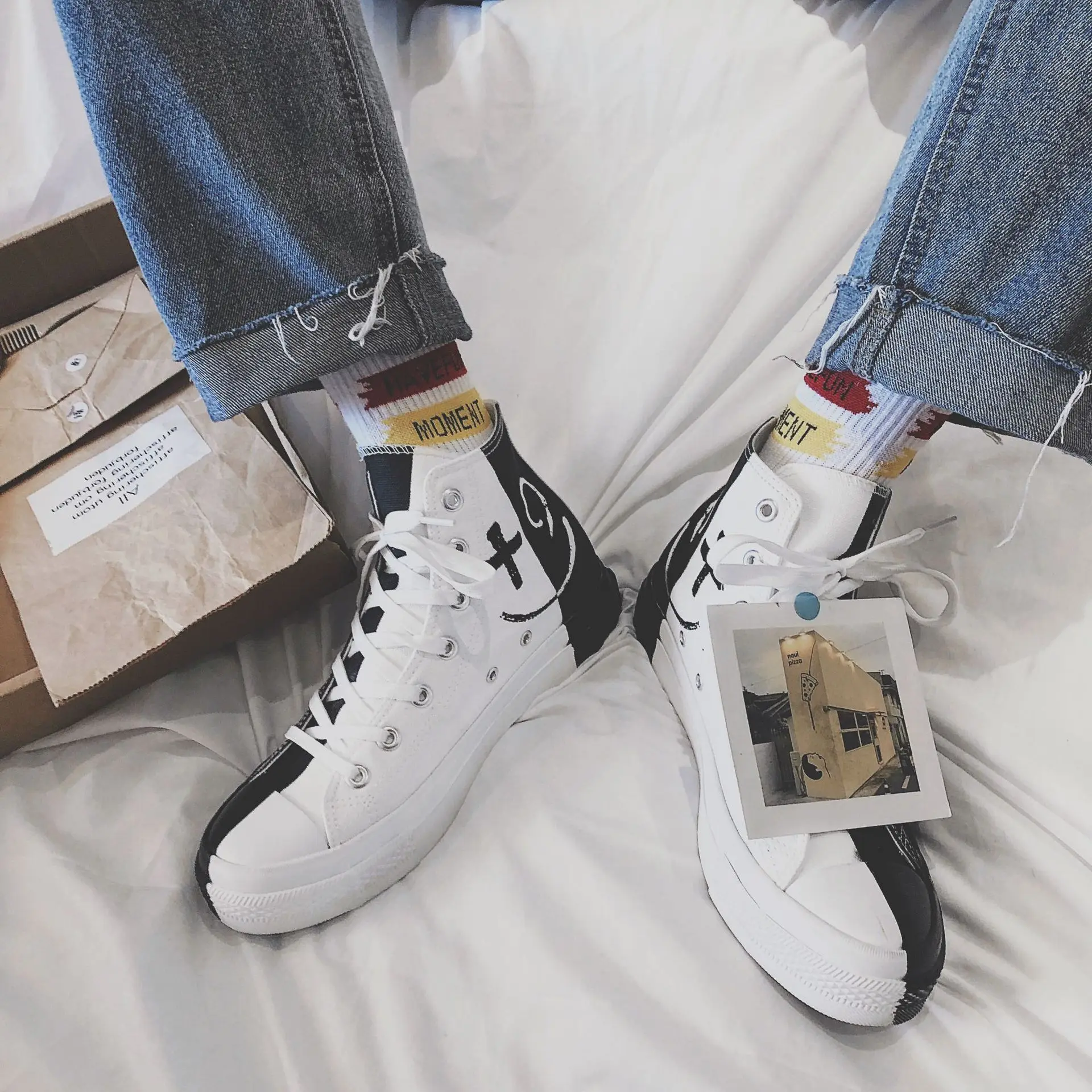 Новейшая классика брендовая Дизайнерская обувь Цвет черный белый из парусины