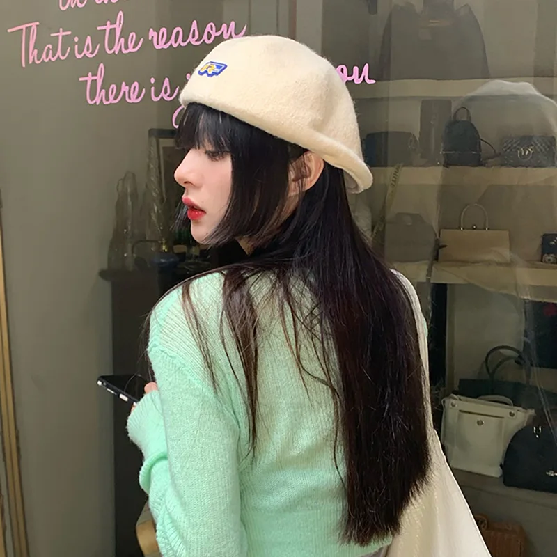 

Designer Models Autumn and Winter Warm Wool Knitted Beret Women Japanese Net Red Rubber Label Reverse Wearing Forward Hat Women