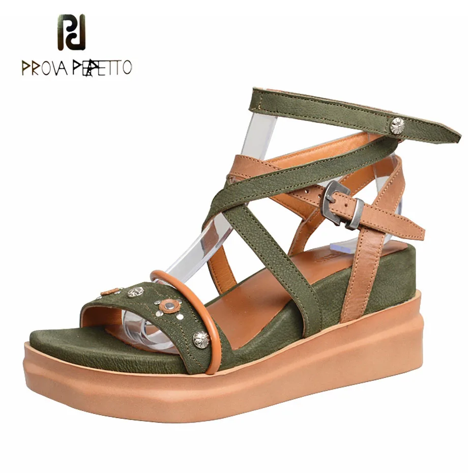 

Prova Perfetto Fashion Mixed Color Genuine Leather Cross Tied Wedge Sandals Women Rivet Stud Platform Flat Leisure Style Sandals