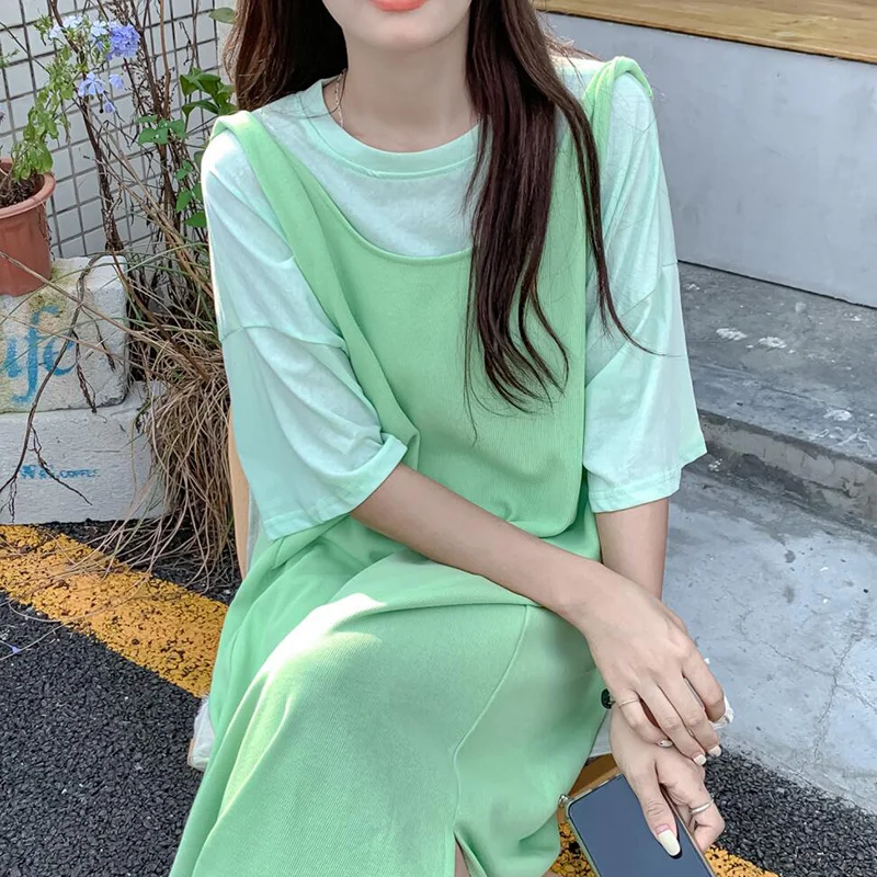 Корейское шикарное платье яркое свободное футболка с круглым вырезом необычное