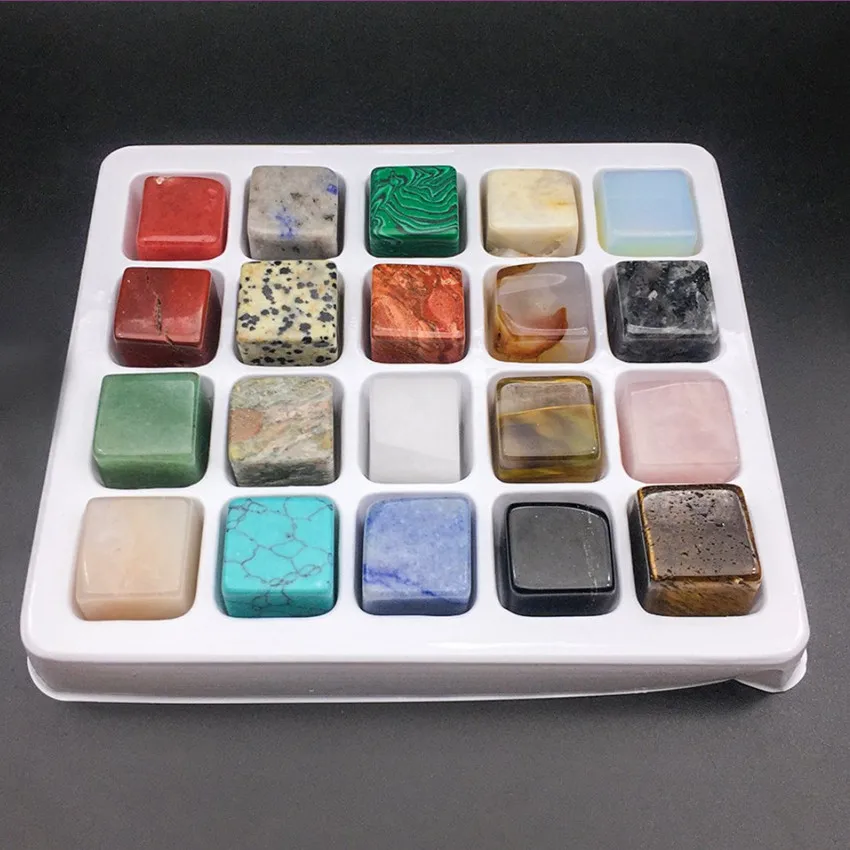 

Whoelsale 20 Pcs Silver Plated Square Shape Many Colors Quartz Stone Pendant Fashion Jewelry