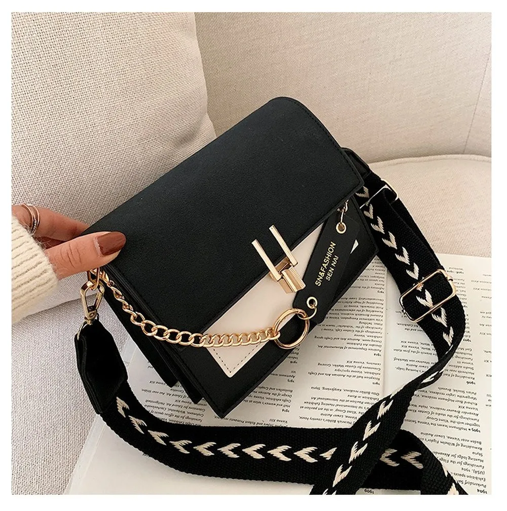 

2021 New Trendy Korean Women Messenger Crossbody Bag Frosted Shoulder Fashion Square Bag Trendy Chain Handbag Famous Design