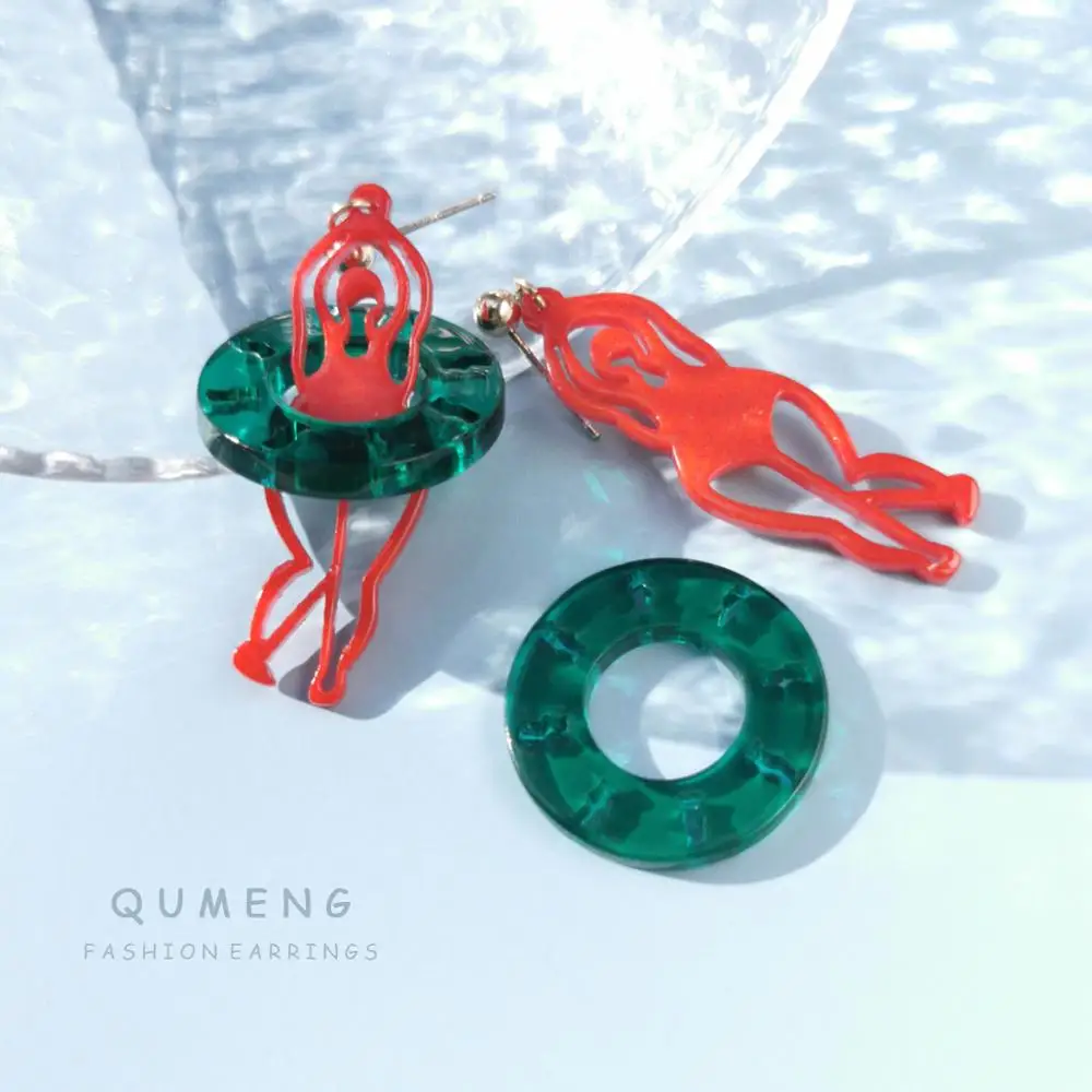 QUMENG 2020 Забавные милые плавающие круглые акриловые серьги гвоздики для женщин