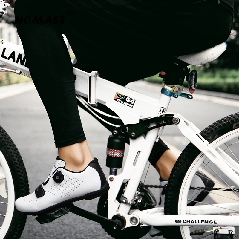 

2020 New Style MTB Cycling Shoes Men Breathable Racing Road Bike Shoes Self-locking Professional Bicycle Sneakers Sports Shoes