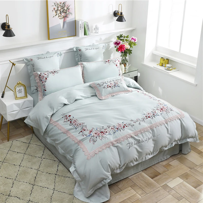 Комплект постельного белья из египетского хлопка с классической вышивкой | Дом и