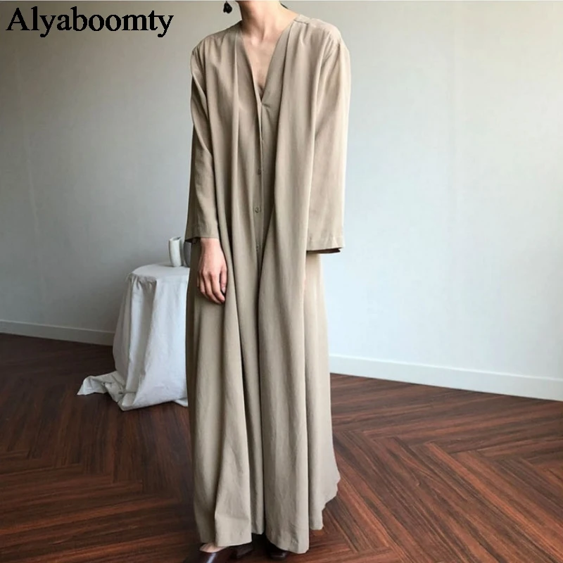 Женское длинное платье-рубашка с V-образным вырезом и поясом | Женская одежда