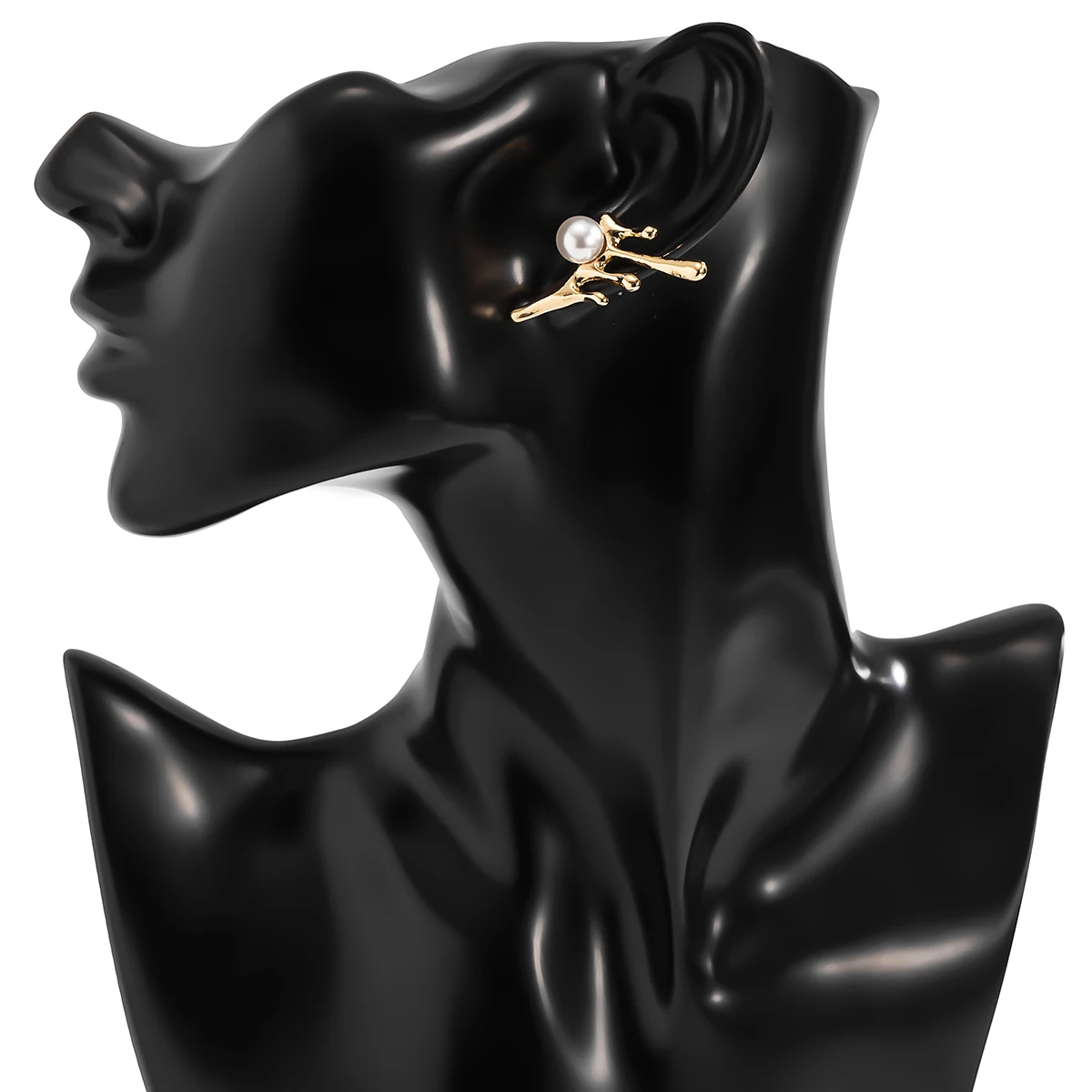 

New Geometic Pearl Stud Earrings for Women Small Branch Shape Minimalist Fashionable Earrings Ear Studs 2021 Jewelry Oorbellen