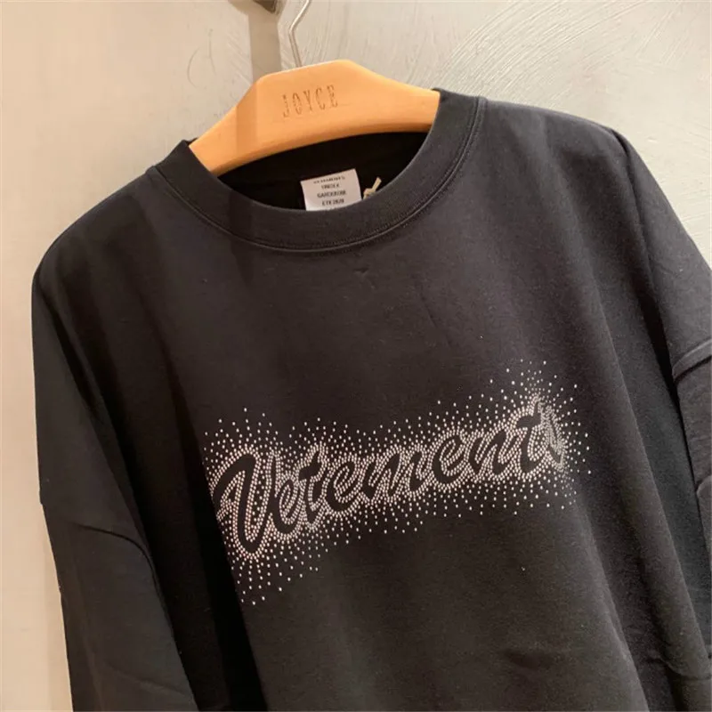 Футболка оверсайз с серебристыми заклепками для мужчин и женщин 2020ss|Мужские