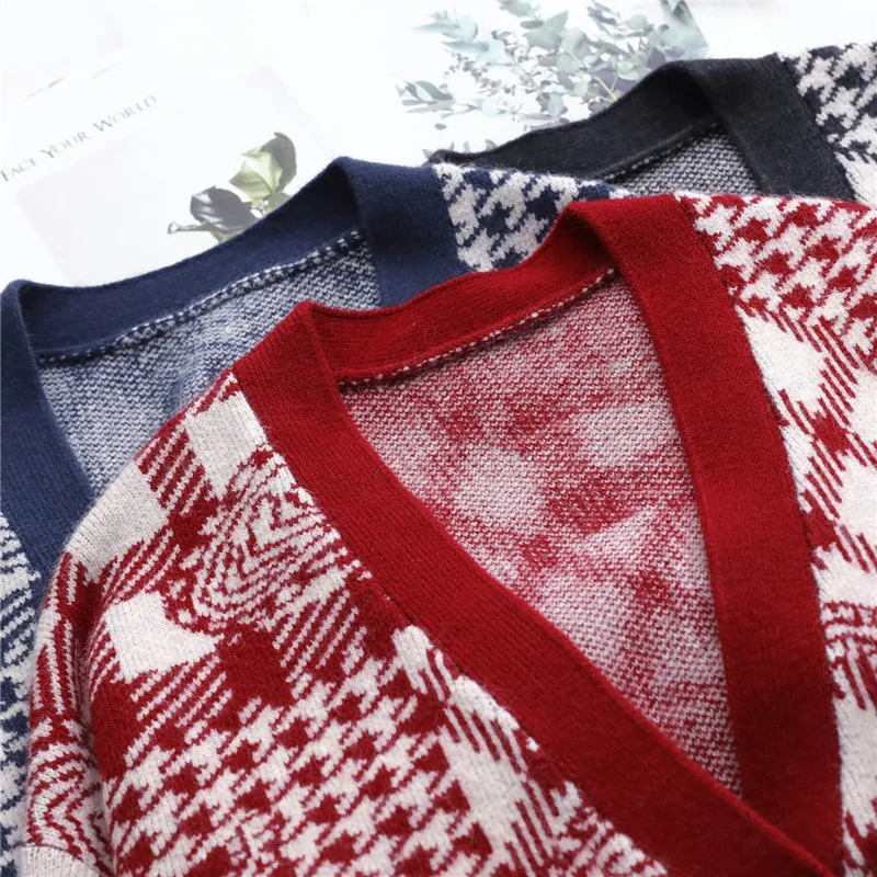 

2020 Retro Irregular Jacquard Long-Sleeved V-Neck Knit Cardigan, Autumn New Loose Fashion Casual Plaid Sweater Coat C029